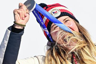 Olympiáda | Manžel Adamczykové fandil pod svahem: Strašný nervy. Evka je úžasná, nikdy nejde přes závit - Sport.cz