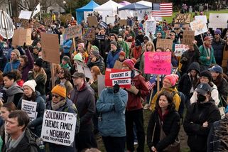 Pentagon nařídil 1500 vojákům, aby se připravili na možné nasazení do Minnesoty - Seznam Zprávy
