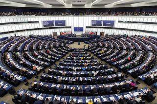 Sněmovní výbor neschválil služební cestu poslankyním z opozice. Případ řeší Ústavní soud - Novinky