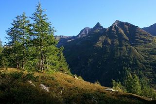 V rakouských Alpách se zřítila z 300 metrů turistka ze Slovenska - Novinky