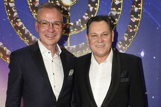 Hvězdná svatba je tady! Pavel Vítek a Janis Sidovský se podruhé vezmou