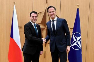 Rutte při schůzce s Macinkou ocenil přínos Česka k bezpečnosti aliance - Seznam Zprávy