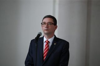 Svatba Jiřího Ovčáčka: Další slavní, kterým se podařilo utajit sňatek, dokonce i několik let - Expres FM