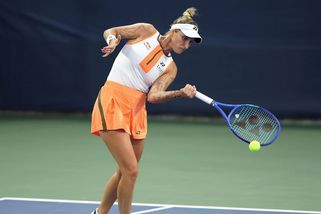 Wimbledonská šampionka se vrací. Vondroušová pojede na BJK Cup do Švýcarska - Sport.cz