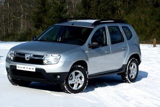 Němci varují před koupí oblíbené Dacie Duster. Levná ojetina se časem výrazně prodraží, je to bezedné prasátko. Co se vysype jako první?