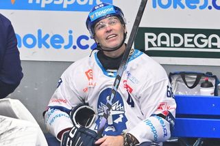 Nekonečný příběh pokračuje. Jágr zpátky v lize, turbo hokej byl na něj moc - Seznam Zprávy