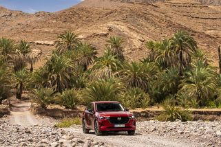 Silnice je a najednou zmizí. Na vlastní kůži jsme si vyzkoušeli řízení v Maroku: Je to intenzivní, ale o to krásnější zážitek - Garáž.cz