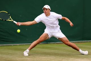 Hráč z osmé stovky ATP se probojoval na Wimbledon. Na balík za start ale musí zapomenout - Sport.cz