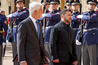 FOTO: Ukrajinský prezident Volodymyr Zelenskyj na Pražském hradě - Novinky