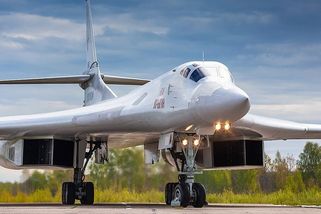 Ruská inovace v akci: Modernizace těžkých bombardérů Tu-160M/M2 přináší na palubu hypersonické zbraně