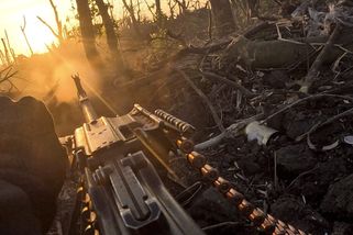 „Zavři hubu a smiř se s tím.“ Drsná realita války na Ukrajině a pohled z první linie