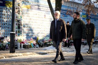 Pavel přislíbil Ukrajině bojové letouny, píše Unian - Novinky