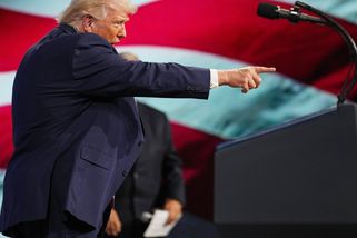 „Budete se muset naučit, jak bojovat sami za sebe.“ Trump vyzval země, aby si ropu přes Hormuzský průliv zajistily vlastními silami