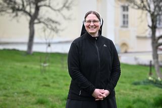 Společný účet, týdenní jídelníček a měsíční kapesné. I tak to chodí v pražském klášteře řeholnic