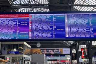 DB dál bojuje s častými zpožděními. Švýcaři si pochvalují fintu, jak se jich zbavili