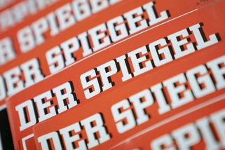 Anketa německého týdeníku: Pokud volby vyhraje Orbán, ať EU Maďarsko vyloučí - Novinky