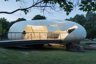 „Nobelovku“ za architekturu získal Radić. Jeho domy přitom vypadají jako nedostavěné - Seznam Zprávy