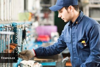 Může zaměstnanec během přestávky na jídlo opustit pracoviště?