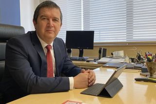 Hamáček spustil operaci „Odveta“. Ministr Petříček se dozvěděl, že končí - Seznam Zprávy