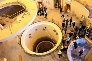 Izrael zasáhl těžkovodní reaktor v Aráku - Novinky