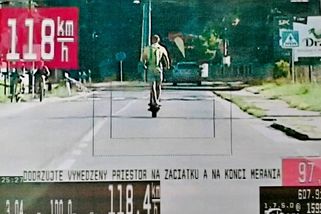 Slovák se řítil na koloběžce rychlostí 118 km/h - Novinky