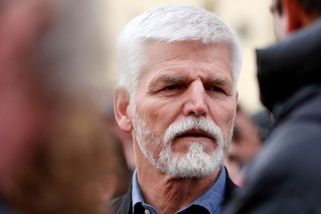 První kolo prezidentské volby by vyhrál Pavel - Novinky