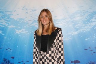 Emma Smetana nebo Smetanová? Čerpání covidové podpory odhalilo tajemství jejího jména! – eXtra.cz