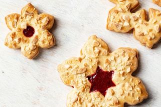 Linecké cukroví s mandlemi podle Josefa Maršálka: Letos pečte jako profík! - Proženy.cz