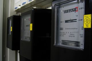 Innogy zlevní od března elektřinu pod cenový strop, podmínkou je ale fixace - Seznam Zprávy