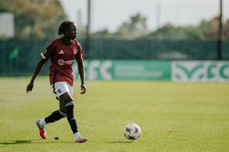 Sparta v prvním duelu s Legií remizovala - Sport.cz