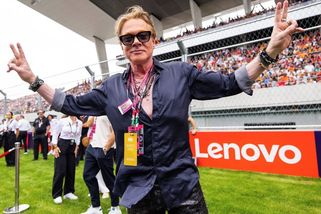 Guns N' Roses i zástupci Prince proti Trumpovi. Tvůrcům filmu Melania neposkytli písně - Novinky