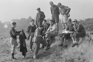 „Každý znal jednoho nad sebou a jednoho pod sebou“. Gestapo je nikdy nenašlo, komunisté je zničili - Médium.cz