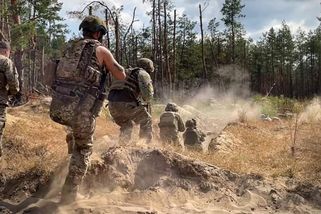 Ukrajinská armáda se těší z mobilizace. Odvody na frontu ale zemi ochromují - Seznam Zprávy