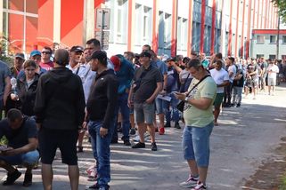 Stát zaplatí 1,3 miliardy lidem z krachující Liberty - Novinky