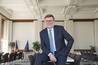 Stanjura: Průměrný důchod je 21 125, za Babiše jen 15 410 Kč
