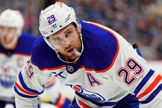 NHL | Pro Draisaitla základní část NHL skončila - Sport.cz