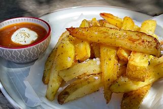 Domácí belgické hranolky jako skvělá příloha. Ale spíš zmizí hned, jak je připravíte | Menutovka