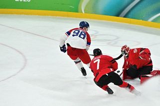 Ten únik na konci mi bude ještě dlouho ležet v hlavě, mrzí Nečase. A drsně zkritizoval sudího - Sport.cz