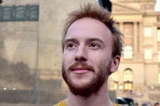 Minář zaplnil Letnou a opozice ztrácí duši - Médium.cz