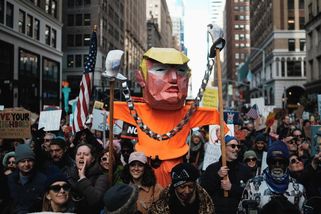 Ve Spojených státech se konají demonstrace No Kings namířené proti Trumpovi - Seznam Zprávy