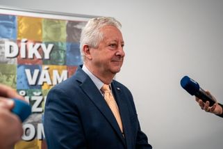 securitymagazin.cz/defence/ministr-zuna-o-l159-nelhal-1404073981.html