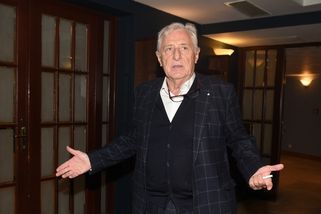 Heřmánkova kulka těsně minula manžela, říká žena. Na střelnici bylo i dítě