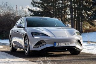 Test BYD Seal AWD: Kontrola adaptace mučení nás šokovala, ale jinými věcmi nás čínský elektromobil vyloženě nadchnul - Autobible.cz - Předjedeme vaše představy!