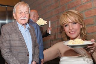 Katastrofa: Karel Šíp promluvil o spolupráci s Ivetou Bartošovou. Zpěvačku nešetřil!