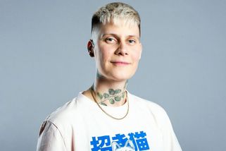 Pamatujete si Nikolu z Masterchefa? Prochází tranzicí a je z ní sympaťák Nikolas