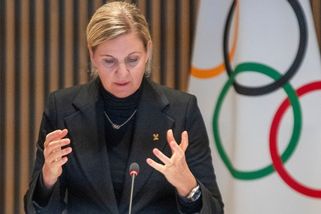 Olympijský výbor navrhuje návrat ruských a běloruských sportovců s vlajkou a hymnou - Novinky