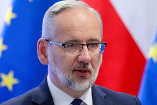 „Smrt zrádcům vlasti.“ Dva útočníci brutálně zmlátili polského exministra zdravotnictví - Novinky