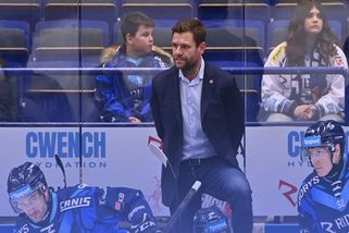 KOMENTÁŘ: Těžká mise. Varaďa musí ve Vítkovicích udělat pořádek, nejen na ledě - Sport.cz