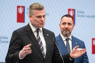 Už nedostanete ani korunu, hrozil Turek Hnutí DUHA a zmínil, že žádají o dotaci. Tu už ale resort schválil