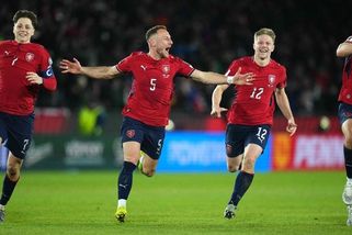 Šťastní outsideři míří do Ameriky. Česko zvládlo barážové drama, i když bylo horší